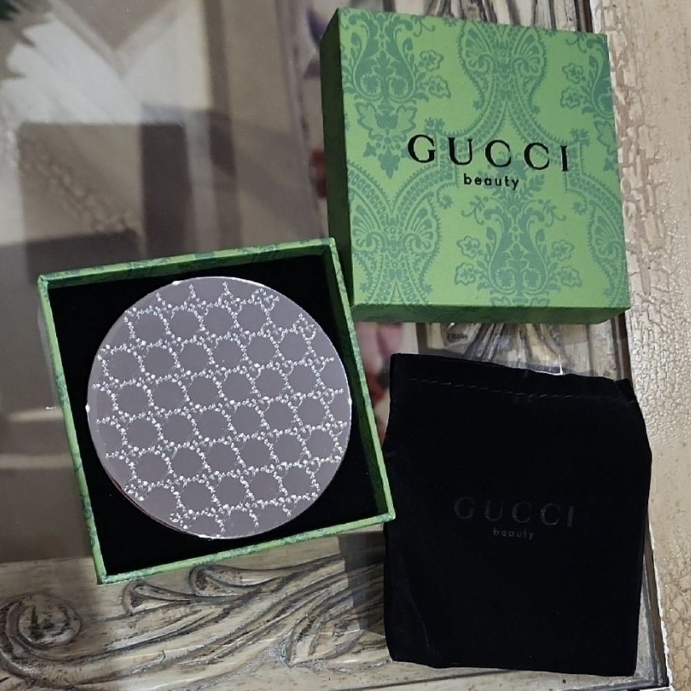 Gucci Beauty GWP Silver Compact Mirror